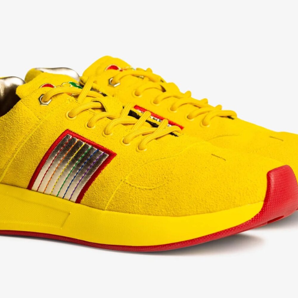 Freshy Brite unisex trainers (6M / 7.5W)